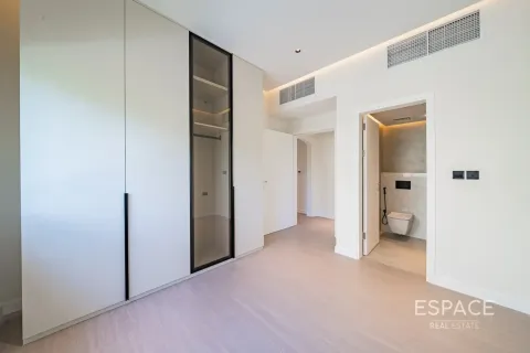 Villa in Meadows, Dubai 4 bedrooms, 320 sq.m. № 122784 - photo 7