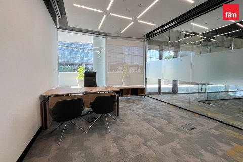 Office in Umm Ramool, Dubai 2104.6 sq.m. № 139516 - photo 5