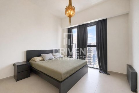Appartement à Opera District, Downtown Dubai (Downtown Burj Dubai), Dubai, 2 chambres, 112.78 m², № 138766 - photo 8