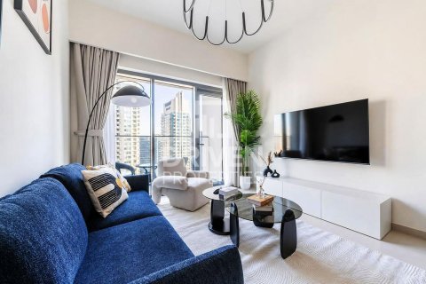 شقة في Burj Royale, وسط مدينة دبي, دبي 2 غرف نوم, 91.88 م² رقم 138770 - صورة 3