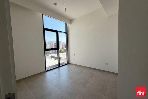 Villa in Dubai 4 bedrooms, 257.4 sq.m. № 109363 - photo 15