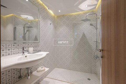 Apartment in Dubai Marina, Dubai 2 bedrooms, 128.6 sq.m. № 55385 - photo 15