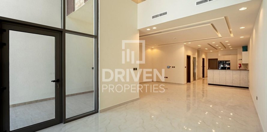 Maison de ville à Jumeirah Village Circle, Dubai, 4 chambres, 362 m², № 19531