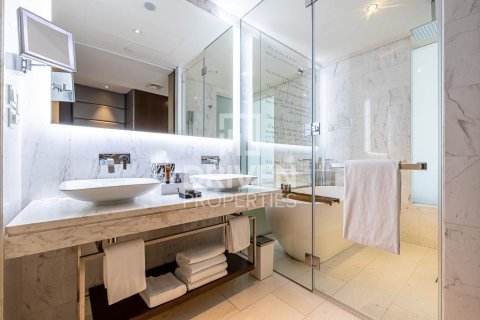 Apartment in DAMAC Towers by Paramount, Business Bay, Dubai studio, 45 sq.m. № 19520 - photo 11