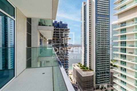 Apartment in EMAAR Beachfront, Dubai Harbour, Dubai 1 bedroom, 68.19 sq.m. № 129011 - photo 14