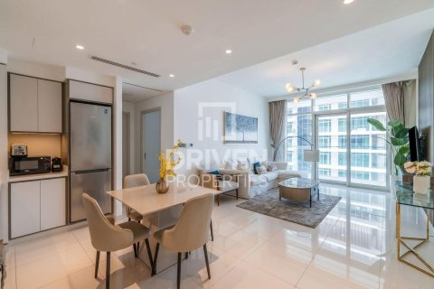 Apartment in EMAAR Beachfront, Dubai Harbour, Dubai 1 bedroom, 68.19 sq.m. № 129011