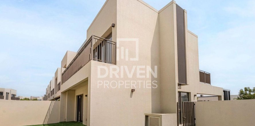 تاون هاوس في EMAAR South, Dubai South (Dubai World Central), دبي 4 غرف نوم, 295.15 م² رقم 129017