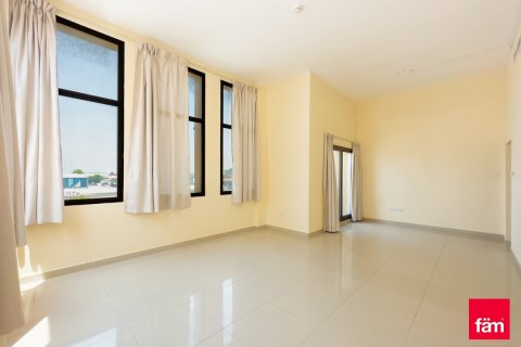 Снять в аренду виллу в Аль-Барше, Дубай: 6 спален, 1156м², № 67353 - фото 10