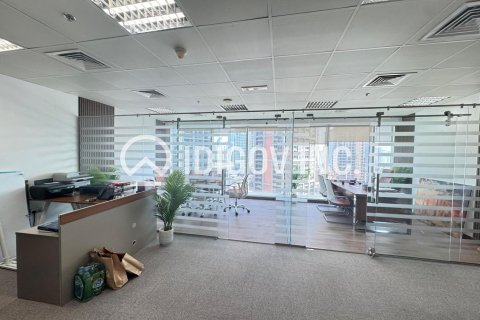 Снять в аренду офис в Бизнес-Бэе, Дубай: 51м², № 38407 - фото 4