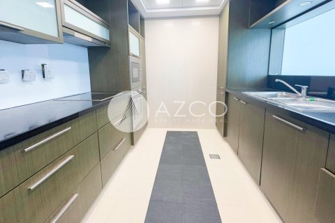 Apartment in The Lofts, Downtown Dubai (Downtown Burj Dubai), Dubai 2 bedrooms, 133.1 sq.m. № 38406 - photo 1
