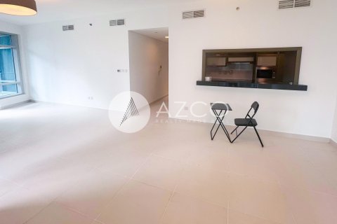 Снять в аренду квартиру в The Lofts, Даунтаун Дубай (Даунтаун Бурдж Дубай), Дубай: 2 спальни, 133.1м², № 38406 - фото 11