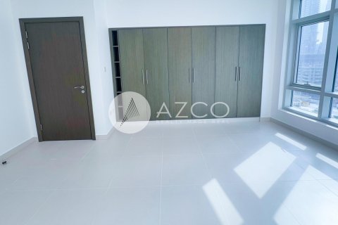 Снять в аренду квартиру в The Lofts, Даунтаун Дубай (Даунтаун Бурдж Дубай), Дубай: 2 спальни, 133.1м², № 38406 - фото 6