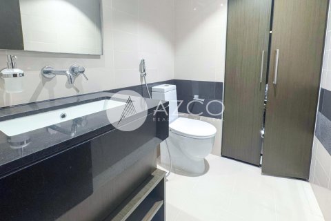 Снять в аренду квартиру в The Lofts, Даунтаун Дубай (Даунтаун Бурдж Дубай), Дубай: 2 спальни, 133.1м², № 38406 - фото 5