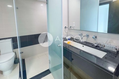 Снять в аренду квартиру в The Lofts, Даунтаун Дубай (Даунтаун Бурдж Дубай), Дубай: 2 спальни, 133.1м², № 38406 - фото 4