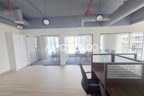Office in Business Bay, Dubai 87 sq.m. № 101335 - photo 7