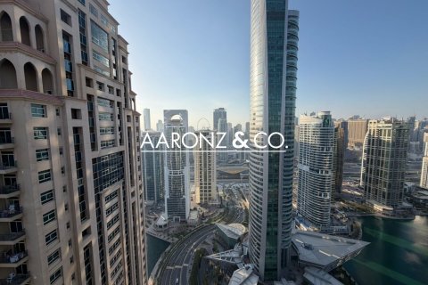 Apartment in Jumeirah Lake Towers, Dubai 2 bedrooms, 117 sq.m. № 101336 - photo 3