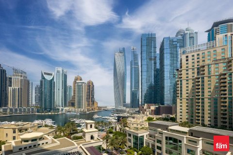Apartment in Dubai Marina, Dubai 2 bedrooms, 159.3 sq.m. № 134807 - photo 27