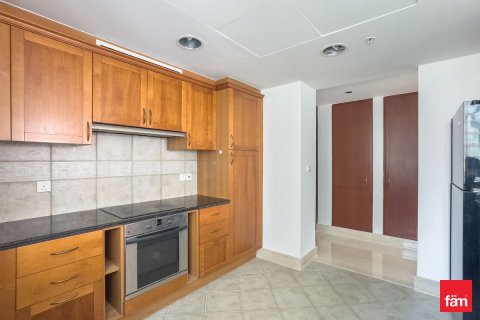 Apartment in Dubai Marina, Dubai 2 bedrooms, 159.3 sq.m. № 134807 - photo 5