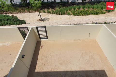 Townhouse in Dubai 3 bedrooms, 170 sq.m. № 134814 - photo 14