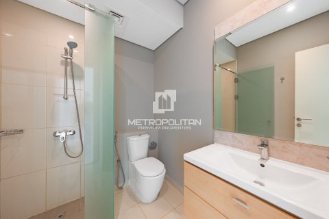 Снять в аренду виллу в DAMAC Hills (Akoya by DAMAC), Дубай: 3 спальни, 253м², № 73967 - фото 22