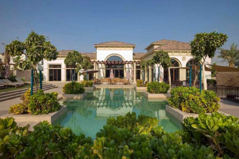 Villa in Mirdif, Dubai 2 bedrooms, 262 sq.m. № 54574 - photo 6
