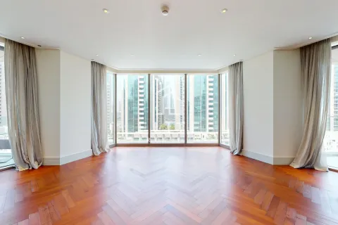Apartment in Vida Residence Downtown, Downtown Dubai (Downtown Burj Dubai), Dubai 3 bedrooms, 187 sq.m. № 85629 - photo 2
