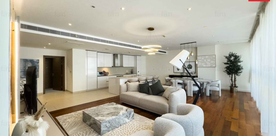 Apartment in Al Wasl, Dubai 3 bedrooms, 208 sq.m. № 59743