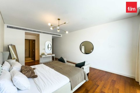 Apartment in Al Wasl, Dubai 3 bedrooms, 208 sq.m. № 59743 - photo 13