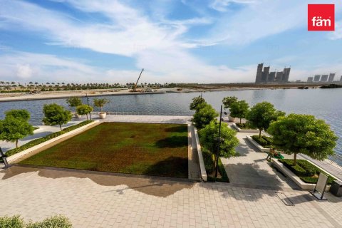 Apartment in Dubai 3 bedrooms, 173.8 sq.m. № 59732 - photo 24
