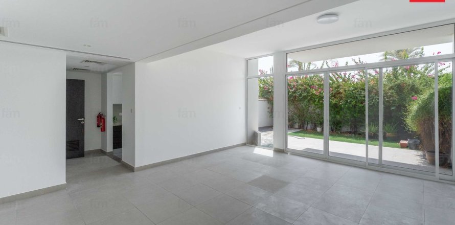 Maison de ville à Dubai, 3 chambres, 190 m², № 59739