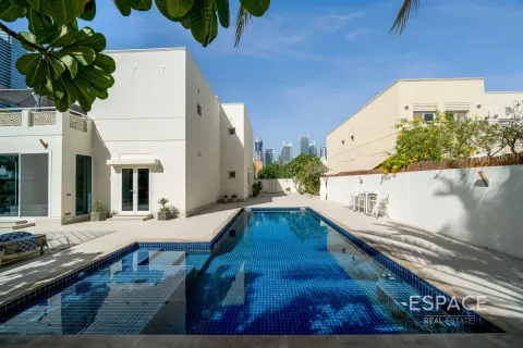 Villa in Meadows, Dubai 4 bedrooms, 748 sq.m. № 71056 - photo 18