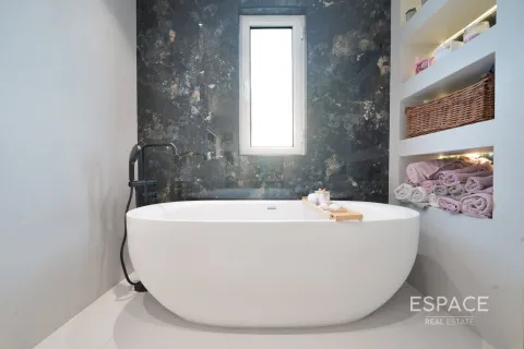 Villa en Arabian Ranches, Dubai, 5 dormitorios, 485 m², № 71053 - foto 11