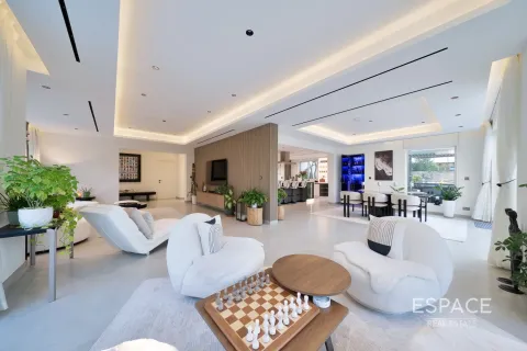 Villa en Arabian Ranches, Dubai, 5 dormitorios, 485 m², № 71053 - foto 2