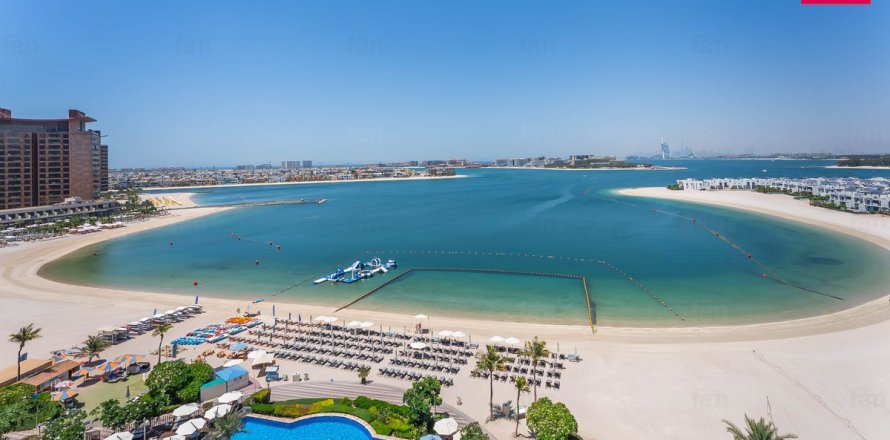 Apartamento en Palm Jumeirah, Dubai, 2 dormitorios, 144 m², № 110762