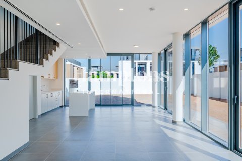 Снять в аренду виллу в Arabian Ranches 3, Дубай: 4 спальни, 390.00679400м², № 70789 - фото 5