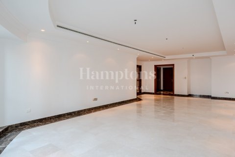 Apartment in The Address Dubai Marina, Dubai Marina, Dubai 3 bedrooms, 330.15032013 sq.m. № 70788 - photo 4