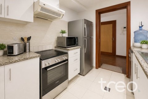 Appartement à Greens, Dubai, 2 chambres, 107.4 m², № 119624 - photo 2
