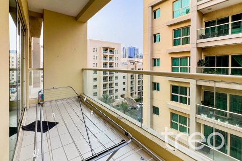 Appartement à Greens, Dubai, 2 chambres, 107.4 m², № 119624 - photo 9