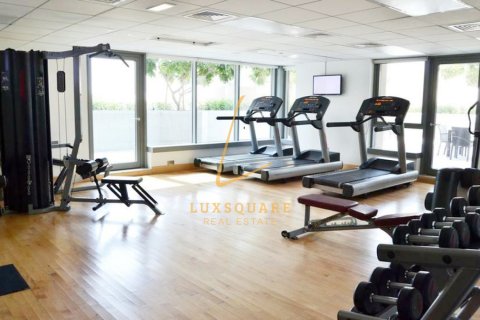 Снять в аренду квартиру в Даунтаун Дубай (Даунтаун Бурдж Дубай), Дубай: 3 спальни, 203м², № 77602 - фото 26