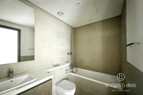 Снять в аренду виллу в Tilal Al Ghaf, Дубай: 3 спальни, 146м², № 90775 - фото 13