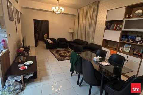 Apartment in Al Furjan, Dubai 2 bedrooms, 91.8 sq.m. № 55827 - photo 1