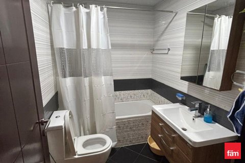 Apartment in Al Furjan, Dubai 2 bedrooms, 91.8 sq.m. № 55827 - photo 6