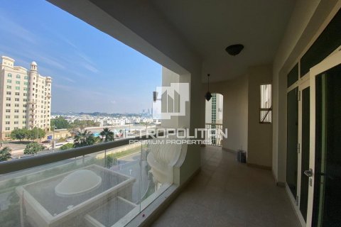 Apartment in Shoreline Apartments, Palm Jumeirah, Dubai 2 bedrooms, 147 sq.m. № 73723 - photo 3