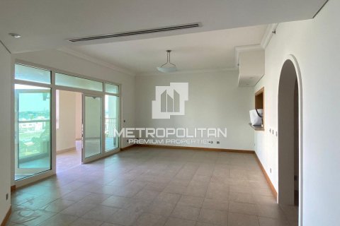 Apartment in Shoreline Apartments, Palm Jumeirah, Dubai 2 bedrooms, 147 sq.m. № 73723 - photo 1