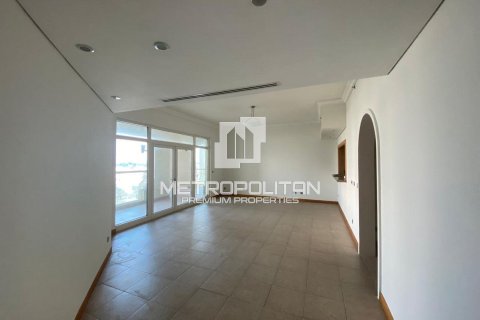 Apartment in Shoreline Apartments, Palm Jumeirah, Dubai 2 bedrooms, 147 sq.m. № 73723 - photo 4
