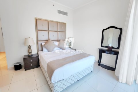 Apartment in Damac Heights, Dubai Marina, Dubai 3 bedrooms, 181 sq.m. № 73724 - photo 10
