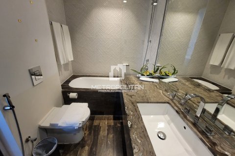 Apartamento en Damac Heights, Dubai Marina, Dubai, 1 dormitorio, 75 m², № 73722 - foto 6