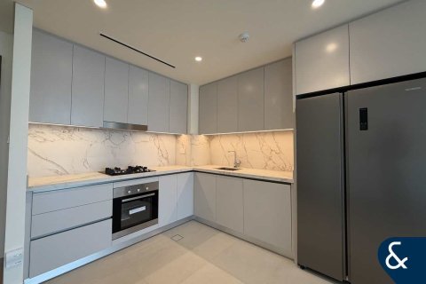 Apartamento en EMAAR Beachfront, Dubai Harbour, Dubai, 2 dormitorios, 123 m², № 88722 - foto 3