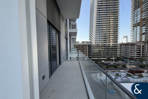 Apartamento en EMAAR Beachfront, Dubai Harbour, Dubai, 2 dormitorios, 123 m², № 88722 - foto 18