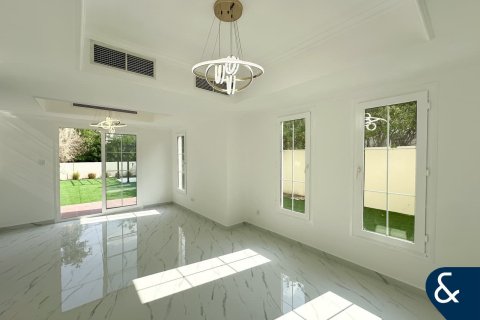 Villa à Springs 4, The Springs, Dubai, 3 chambres, 210 m², № 88713 - photo 4